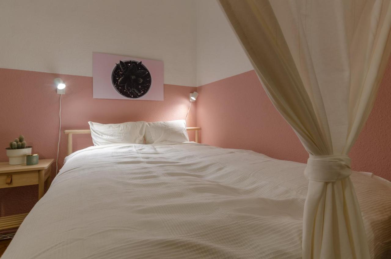 Apartamento Studio Next To Kiraly Street Kd11 Budapest Exterior foto